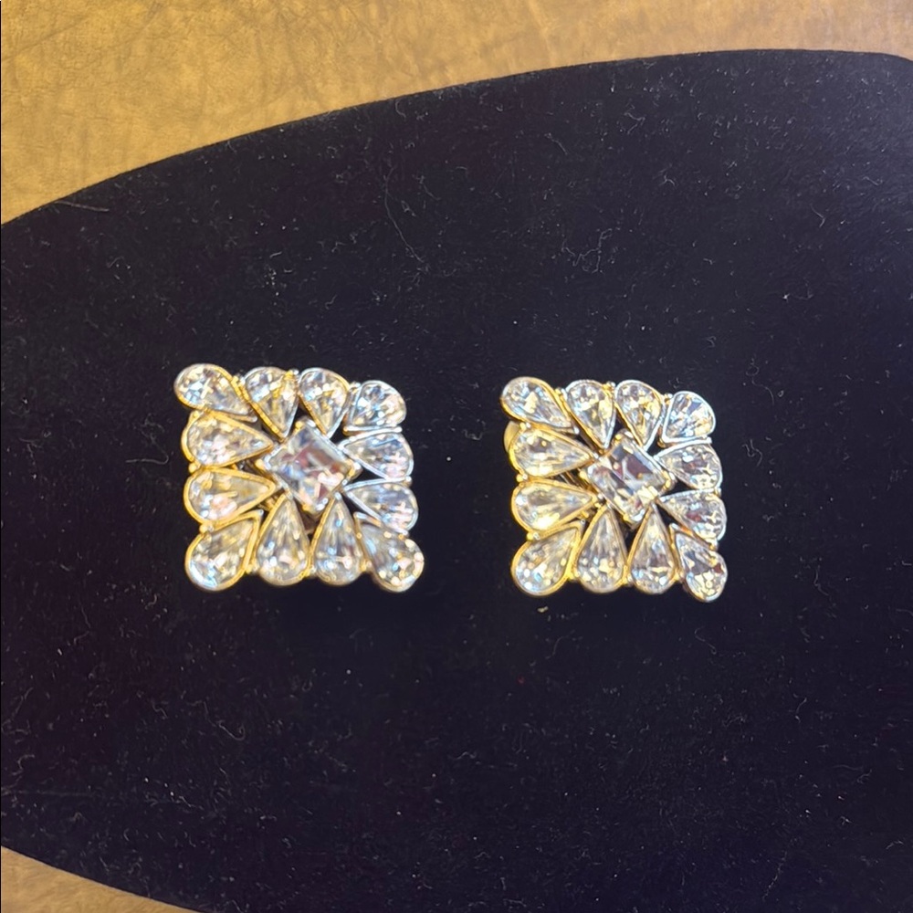 Gold Floral Earrings with Sparkling Stones